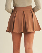 Load image into Gallery viewer, Ms pleated skirt