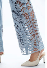 Load image into Gallery viewer, B side lace blue jeans