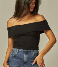 Load image into Gallery viewer, Lp ribbed knit off shoulder top