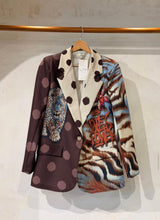 Load image into Gallery viewer, Lc stamp jacket animal print