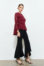 Load image into Gallery viewer, I cotton guipur burgundy  top