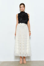 Load image into Gallery viewer, I flower aplique black top