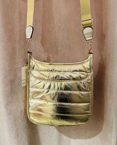 P Big puffy shoulder bag with straps