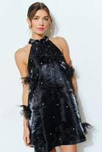 Load image into Gallery viewer, I Feathers aplique black dress