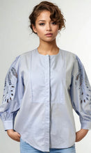 Load image into Gallery viewer, N embroidery sleeve top