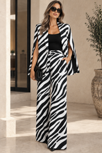 Load image into Gallery viewer, O zebra cape Blazer/pants set