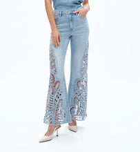 Load image into Gallery viewer, B side lace blue jeans