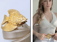 Load image into Gallery viewer, A leather pets buckle belt