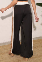 Load image into Gallery viewer, T Bubble halter top/color block pants