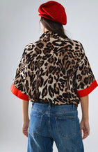 Load image into Gallery viewer, Q shirt animal print