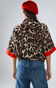 Q shirt animal print