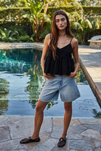 Load image into Gallery viewer, Bt eyelet  crop top black
