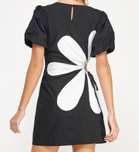 Load image into Gallery viewer, Sb Flower crinkle dress