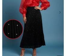 Load image into Gallery viewer, Nb  Pleated beaded maxi skirt