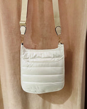 Load image into Gallery viewer, P Big puffy shoulder bag with straps