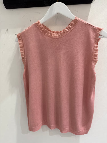 C ruffles sweter top