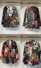Load image into Gallery viewer, Lc stamp jacket animal print