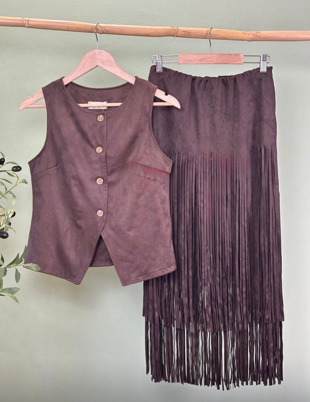 Lc suede 2 pcs  vest -skirt