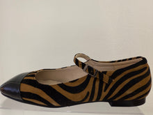 Load image into Gallery viewer, Marian Juliet Negro