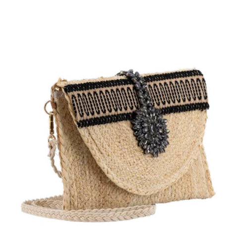Ss Chanel clutch negro