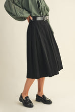 Load image into Gallery viewer, Ms belted pleated skirt