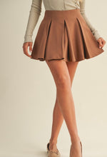 Load image into Gallery viewer, Ms pleated skirt