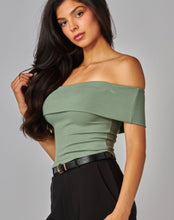 Load image into Gallery viewer, Lp ribbed knit off shoulder top