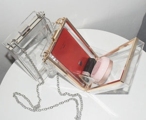 P acrylic box with clear chain