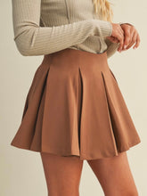 Load image into Gallery viewer, Ms pleated skirt