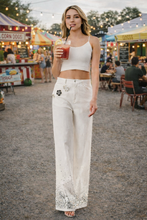 Load image into Gallery viewer, S White jeans  embellishment sequence and pearls