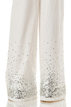 Load image into Gallery viewer, S White jeans  embellishment sequence and pearls