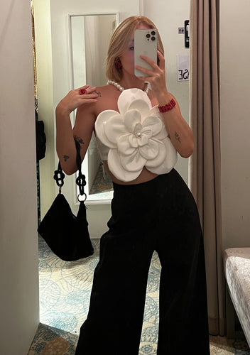 B flower top with pearl necklace/black wide pants