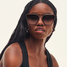 Load image into Gallery viewer, Quay Sweet Talker 81065