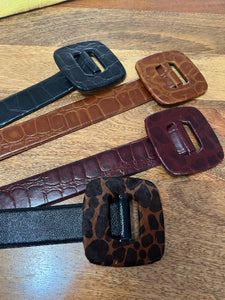 Cm leather belt