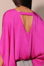 Load image into Gallery viewer, T silk caftan top with back band