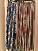 Load image into Gallery viewer, C print palazzo