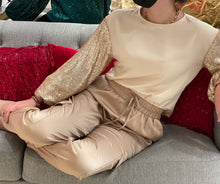 Load image into Gallery viewer, Sb satin and sequence  loungewear set