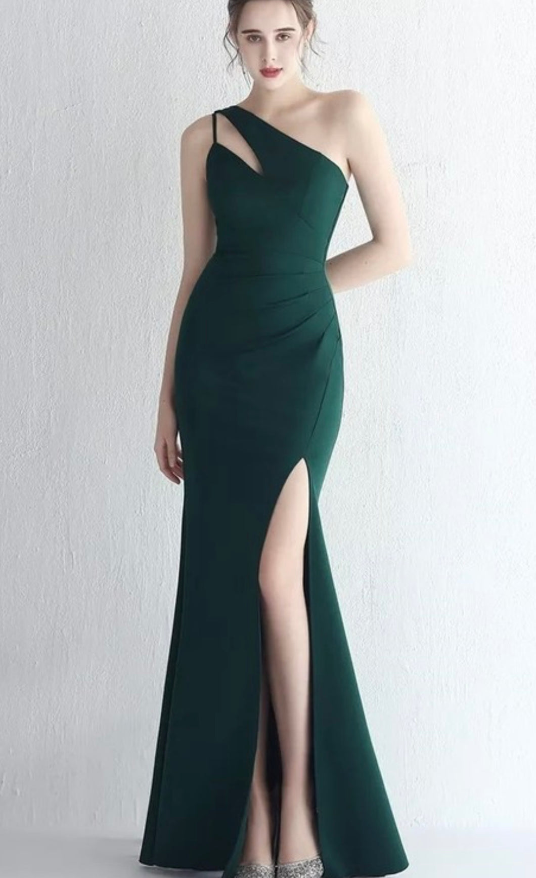 T one shoulder dress