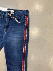 Q2 red trim skinny jeans