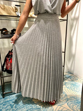 Load image into Gallery viewer, italian shinny pleats skirt