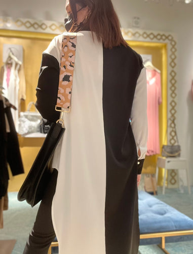 W black and beige hi low shirt