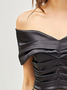 Db off shoulder pleated top
