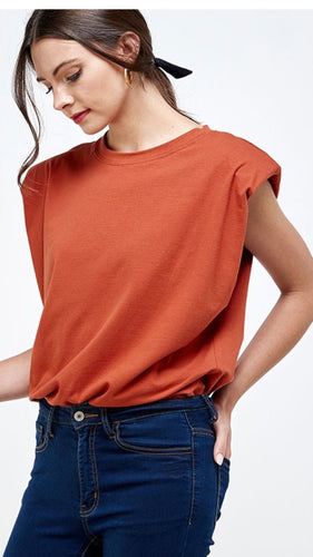 Rust muscle top