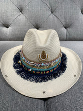 Load image into Gallery viewer, Handmade Colombia hat