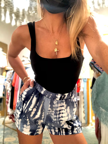 W swuare neck tank  crop