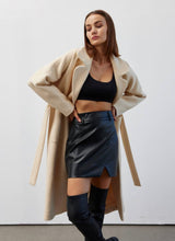 Load image into Gallery viewer, T pu leather black skirt