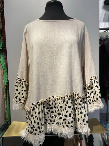 U linen blend animal print bell sleeve top plus size