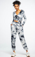 Load image into Gallery viewer, Tie dye lounge wear set black and white