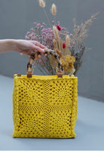 Load image into Gallery viewer, Am cotton crochet borse