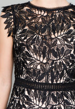 Load image into Gallery viewer, M Lace black dress